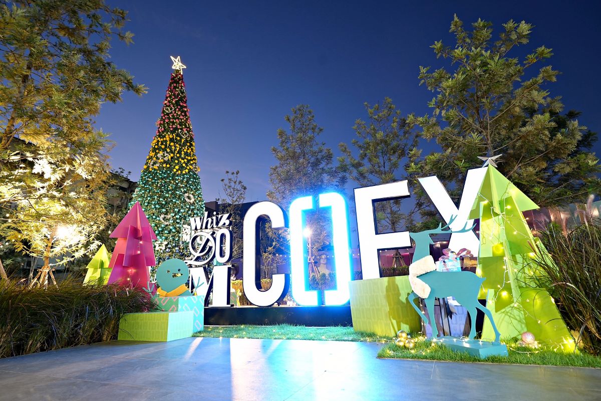 A Very Merry COEX Christmas