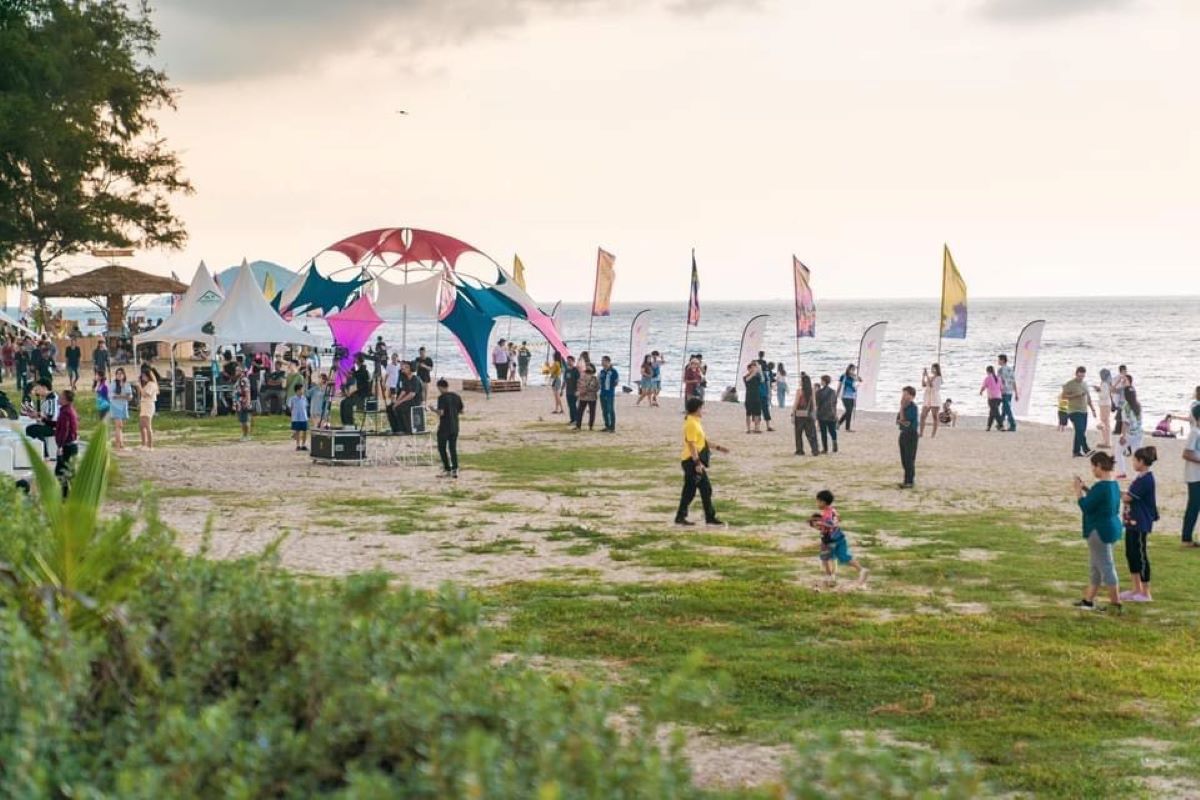 Chalathat Beach
