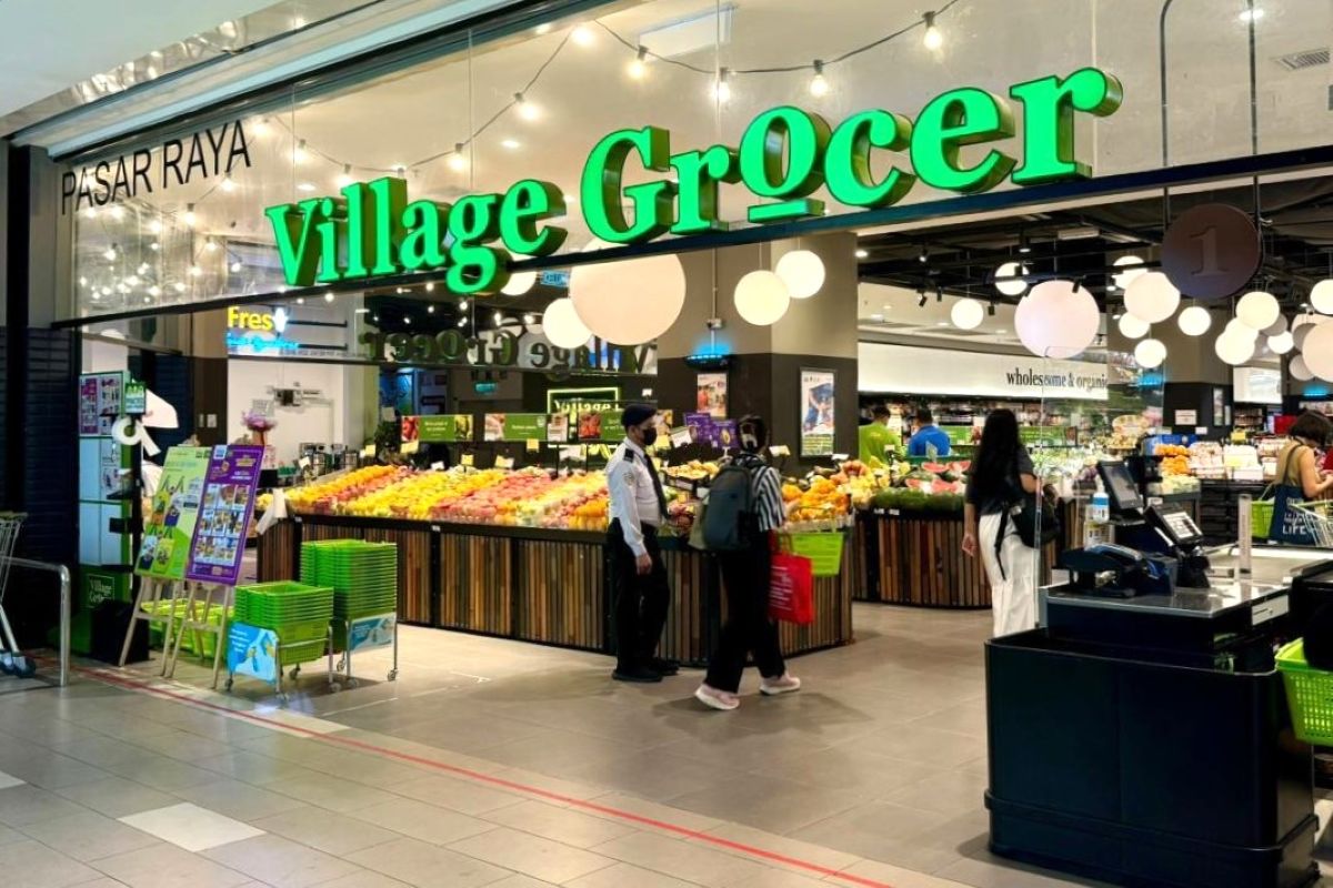 Village Grocery 2_0